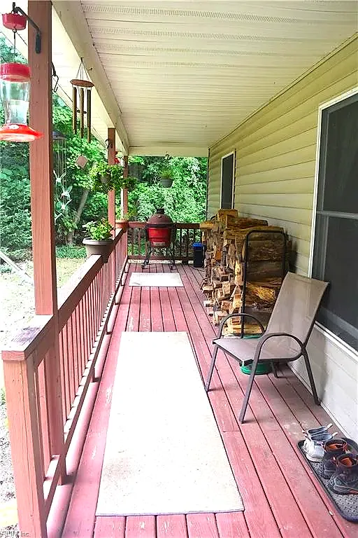 9269 Whispering Pines Trl, Windsor — photo
