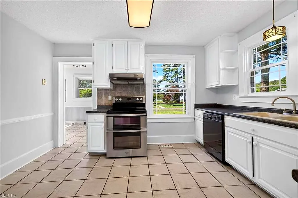 910 Carolina Rd, Suffolk — photo