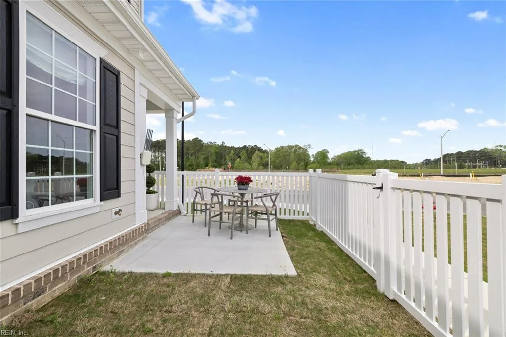 4900 Apricot Way, Chesapeake — photo