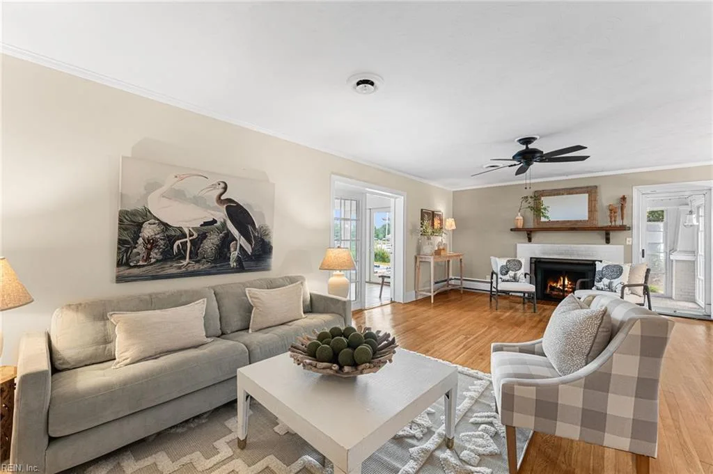 2079 Riverwalk Ln, Hayes — photo