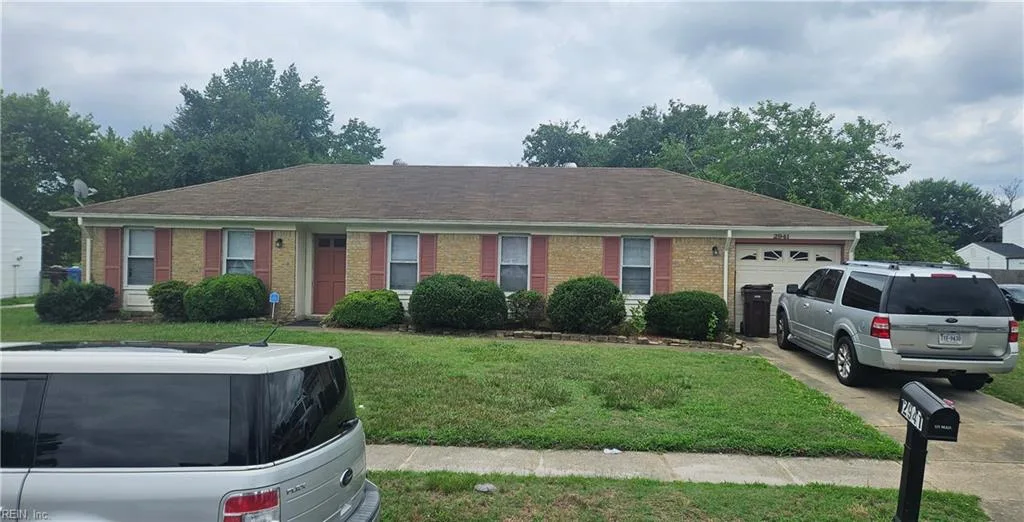 2941 Guenevere DR, CHESAPEAKE VA 23323