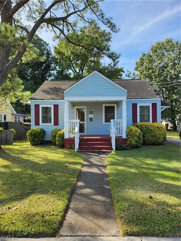 2400 CHARLESTON AVE, PORTSMOUTH VA 23704
