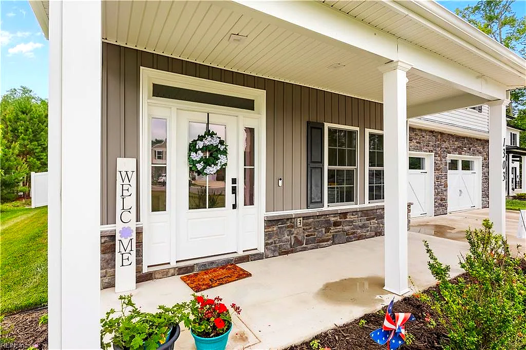 1303 Fulton Ln, Chesapeake — photo