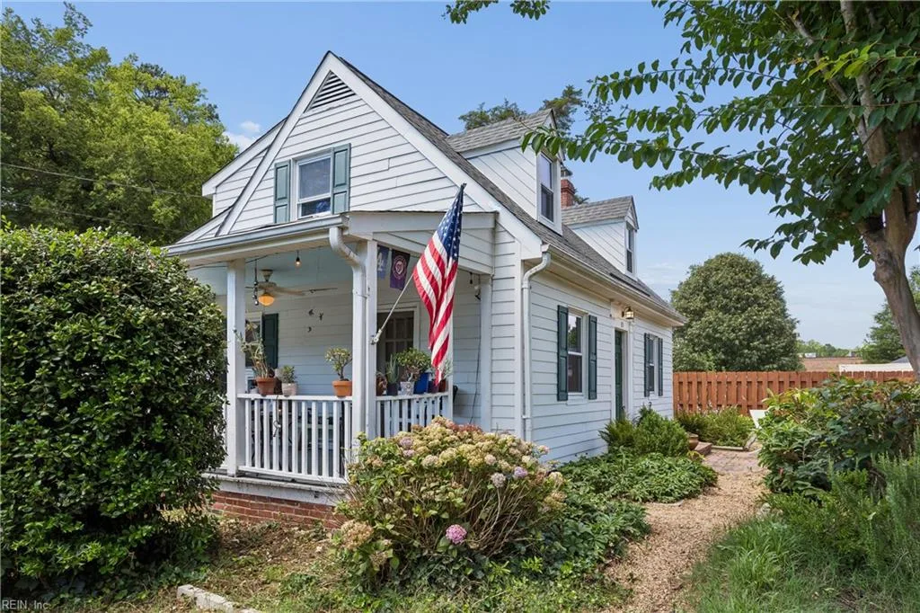 315 Penniman RD, WILLIAMSBURG VA 23185