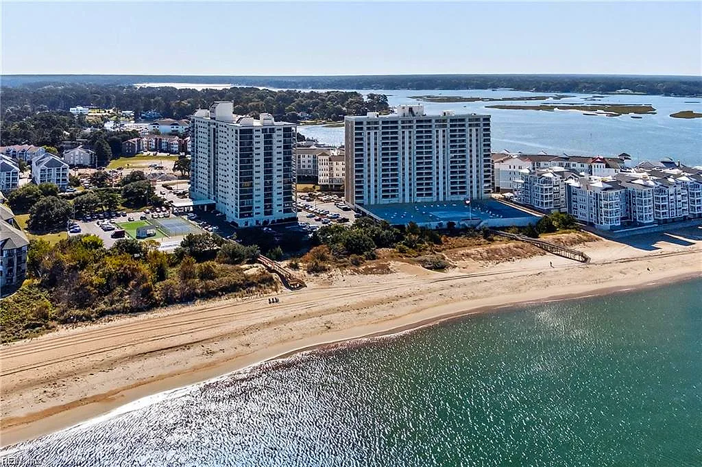 3288 Page AVE #105, VIRGINIA BEACH VA 23451