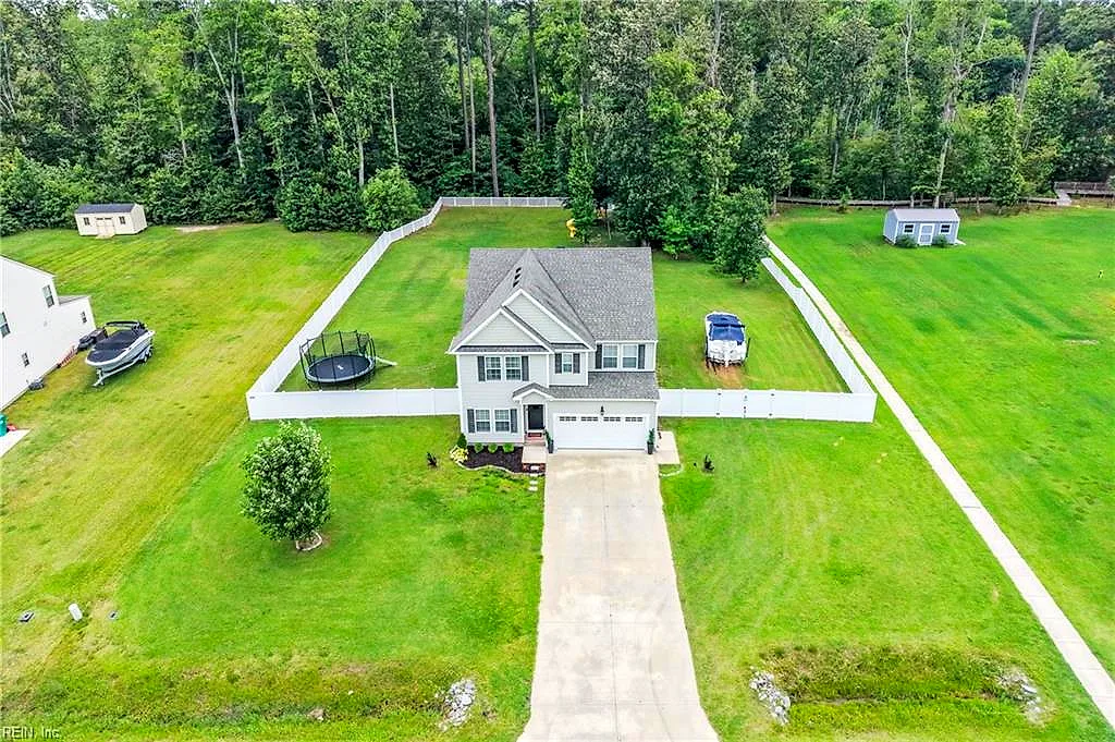 111 Chapman Ln, Moyock — photo