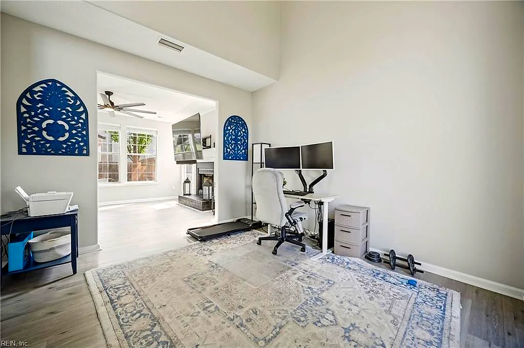 500 Landmark Ct, Chesapeake — photo