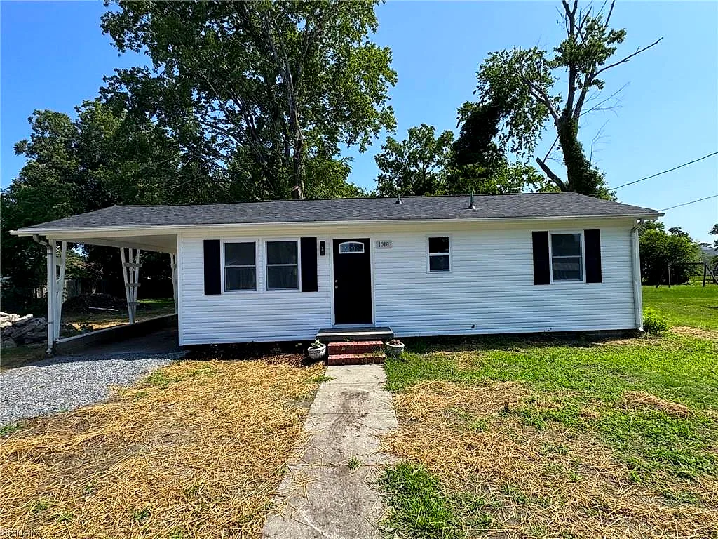 1018 Rowe ST, HAMPTON VA 23669