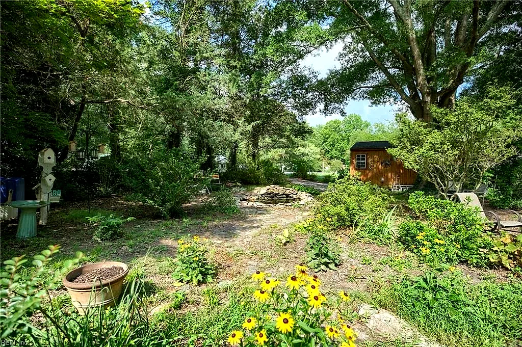 7234 Amherst Ln, Gloucester — photo