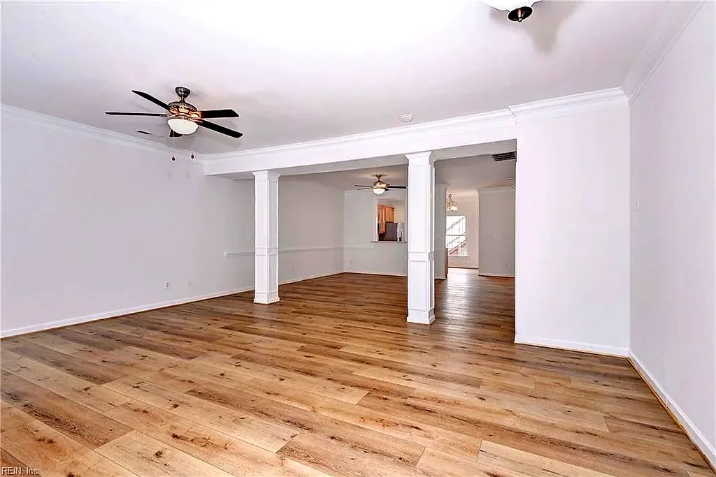 4215 New Town Ave, Williamsburg — photo