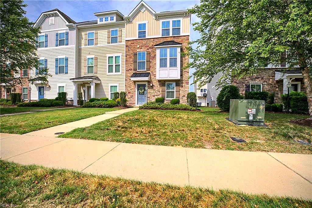 358 Spring Hill Pl, Smithfield — photo