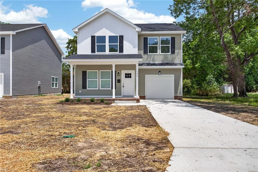 122 N Division ST, SUFFOLK VA 23434