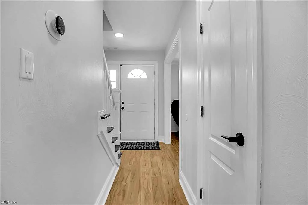 3025 Silver Maple Dr, Virginia Beach — photo