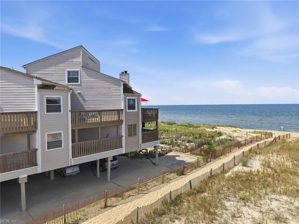 1140 E Ocean View AVE #F, NORFOLK VA 23503