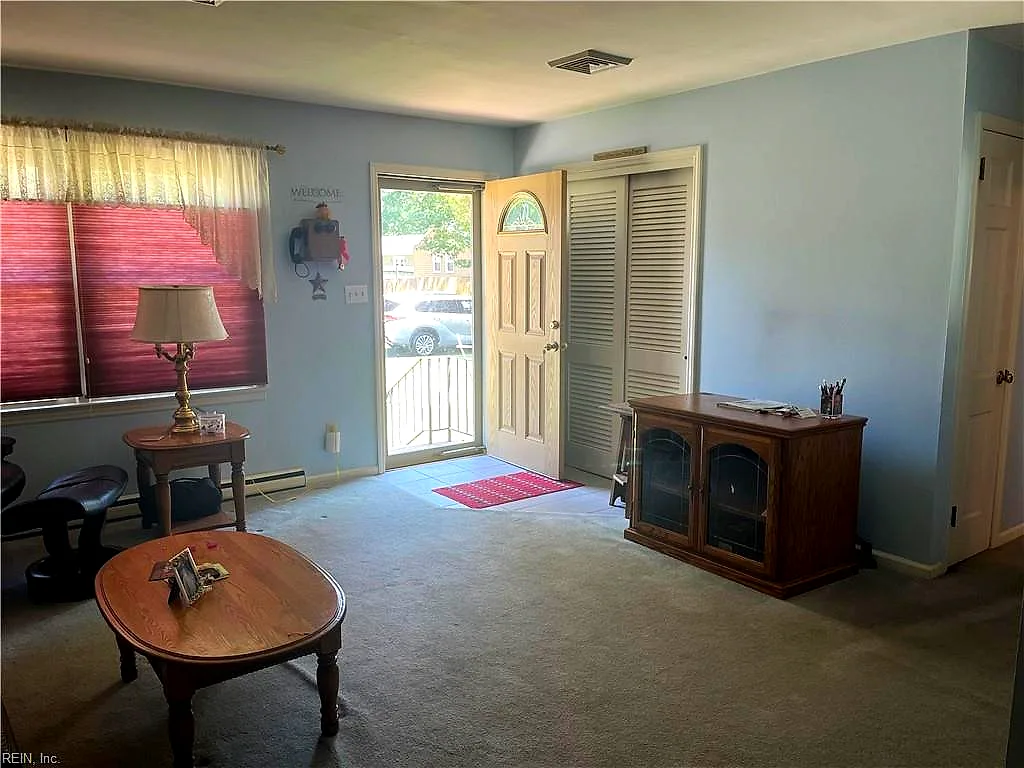 639 Daniel Dr, Newport News — photo