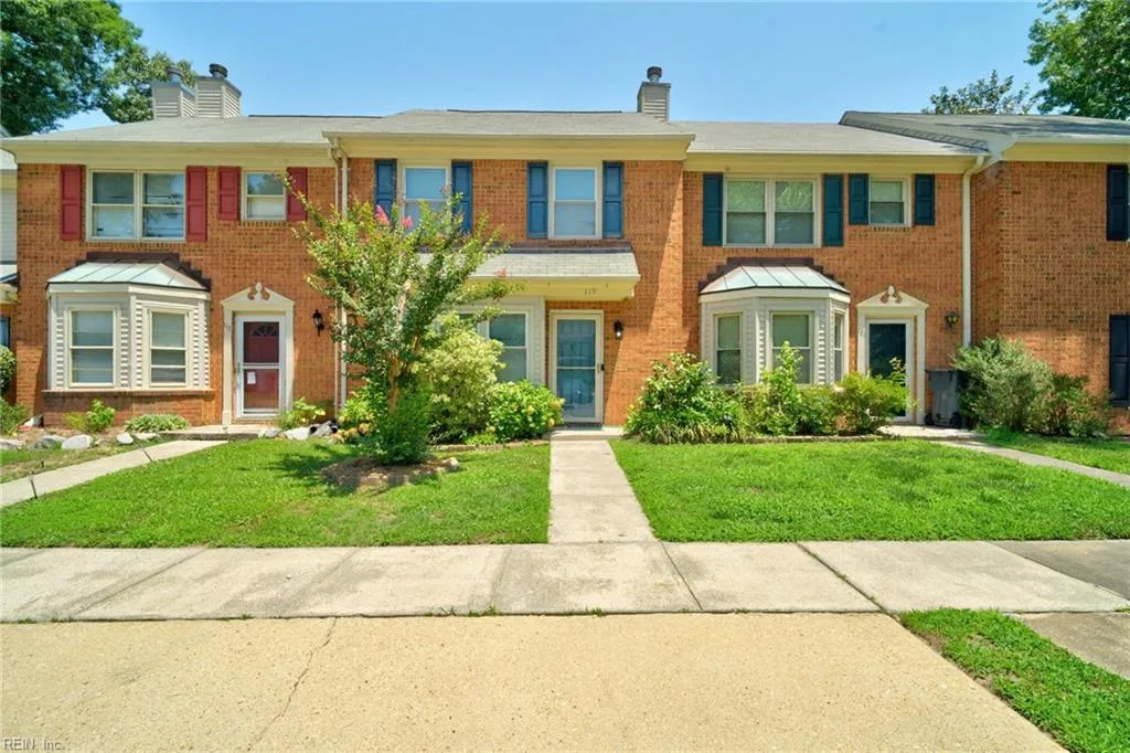 119 Kingsbridge LN, YORKTOWN VA 23692