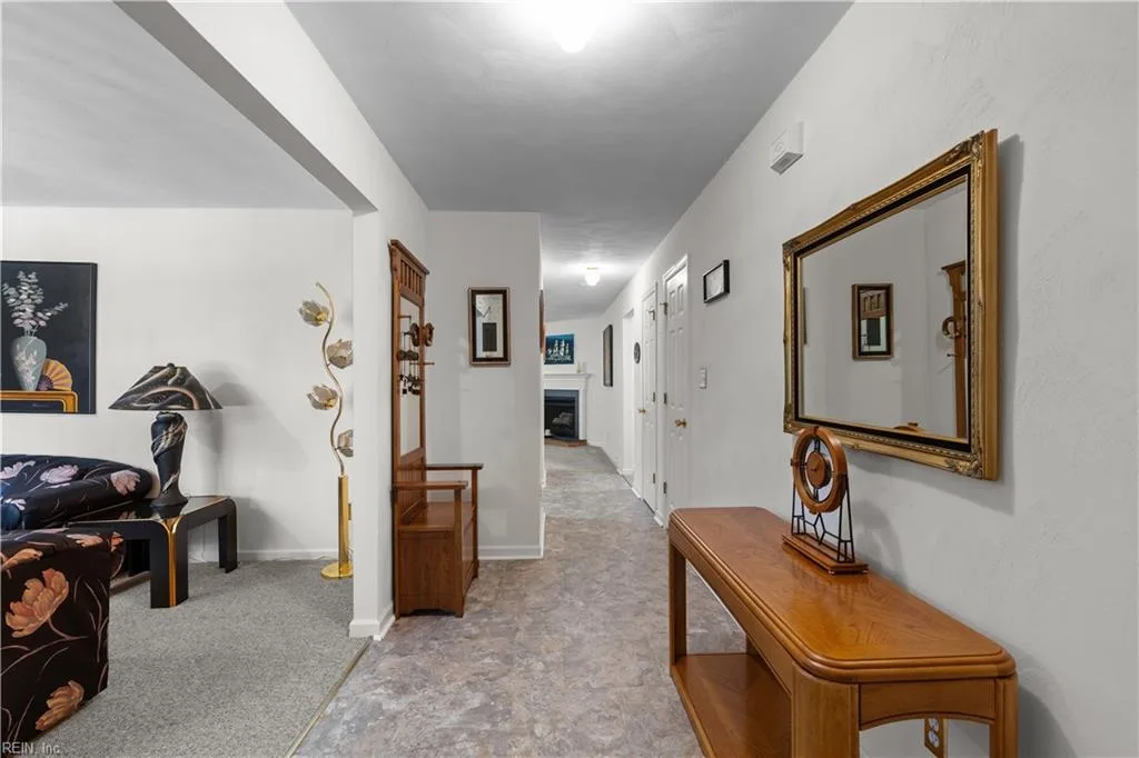 417 S Parliament Dr, Virginia Beach — photo