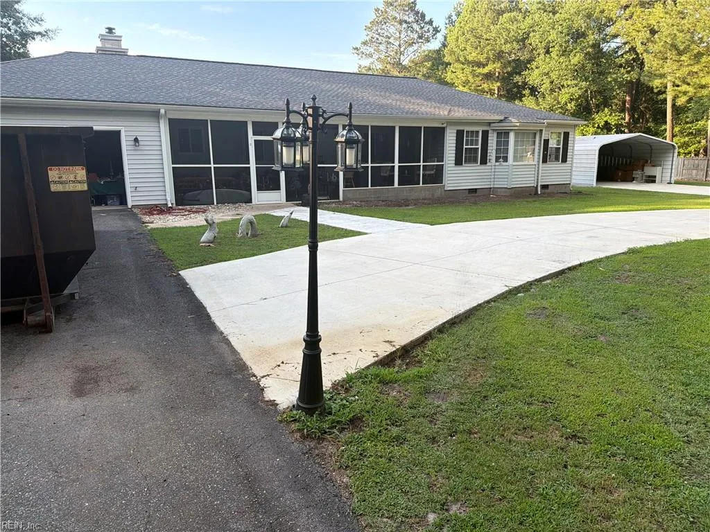 1005 Bluebird DR, CHESAPEAKE VA 23322