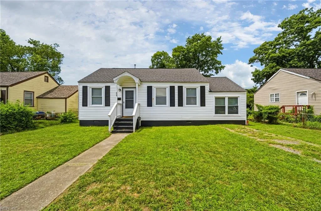413 Colonial AVE, HAMPTON VA 23661