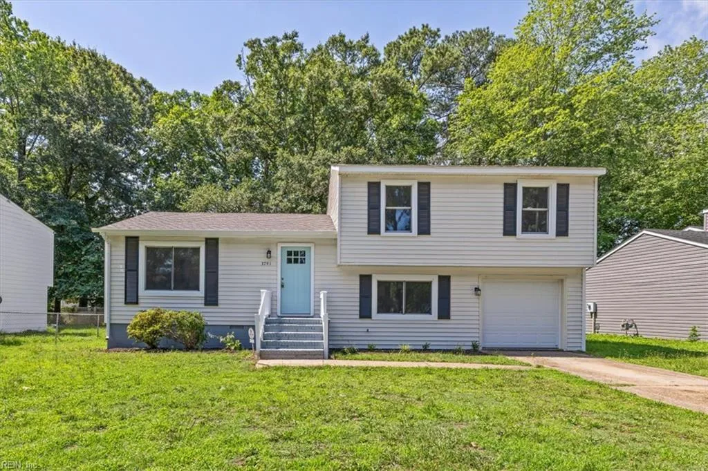3791 Towne Point RD, PORTSMOUTH VA 23703