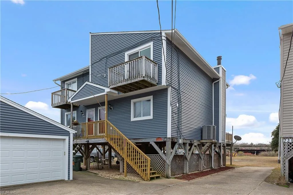 735 W Ocean View Ave #B, Norfolk — photo