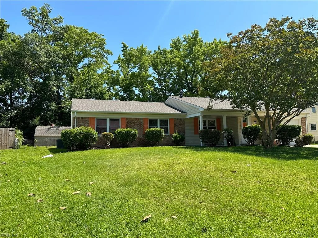 417 Carnegie RD, VIRGINIABEACH VA 23452