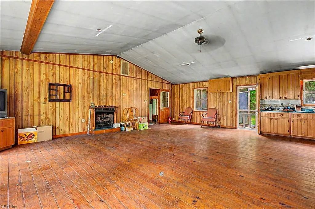 450 Hicks Rd, Hudgins — photo