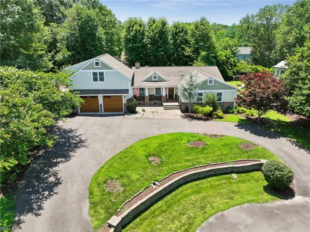 109 Knollwood DR, WILLIAMSBURG VA 23188