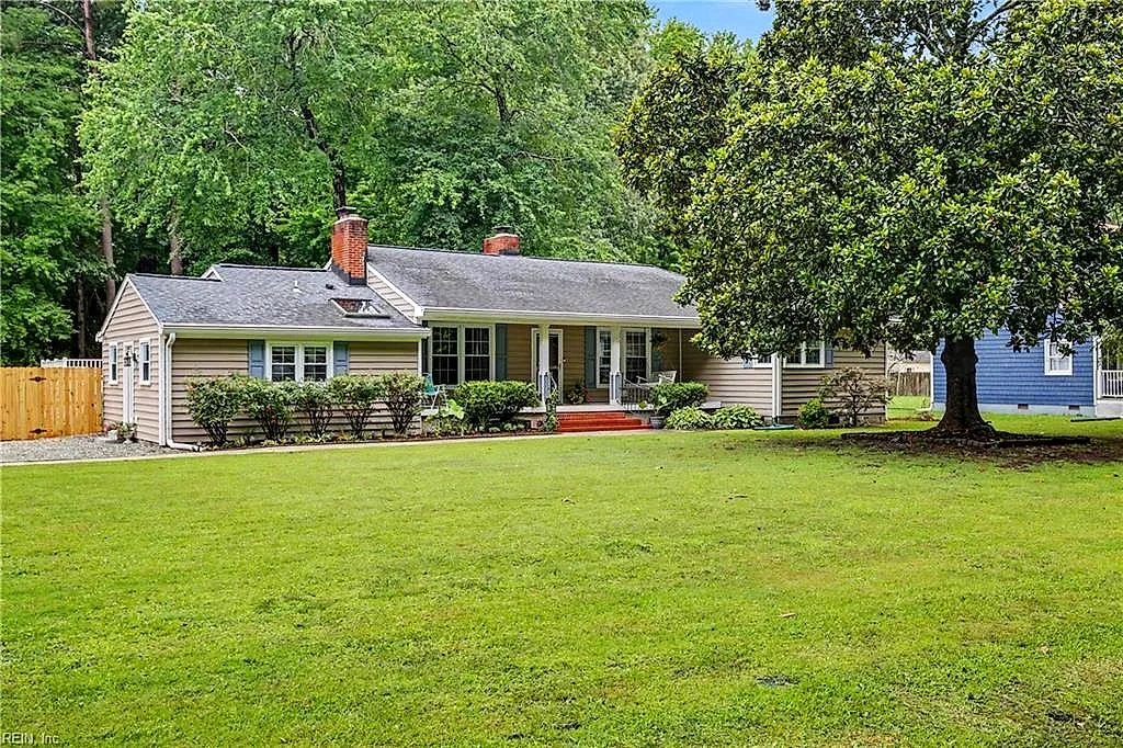114 Winsome Haven Dr, Seaford — photo