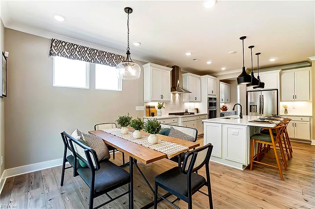 12330 Ava LN, WINDSOR VA 23487