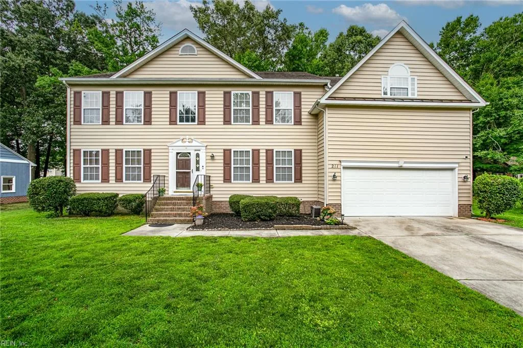 211 BAYBERRY LN, YORKTOWN VA 23693