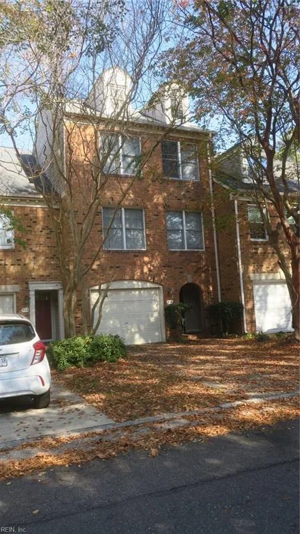 614 Guy LN, NEWPORTNEWS VA 23602