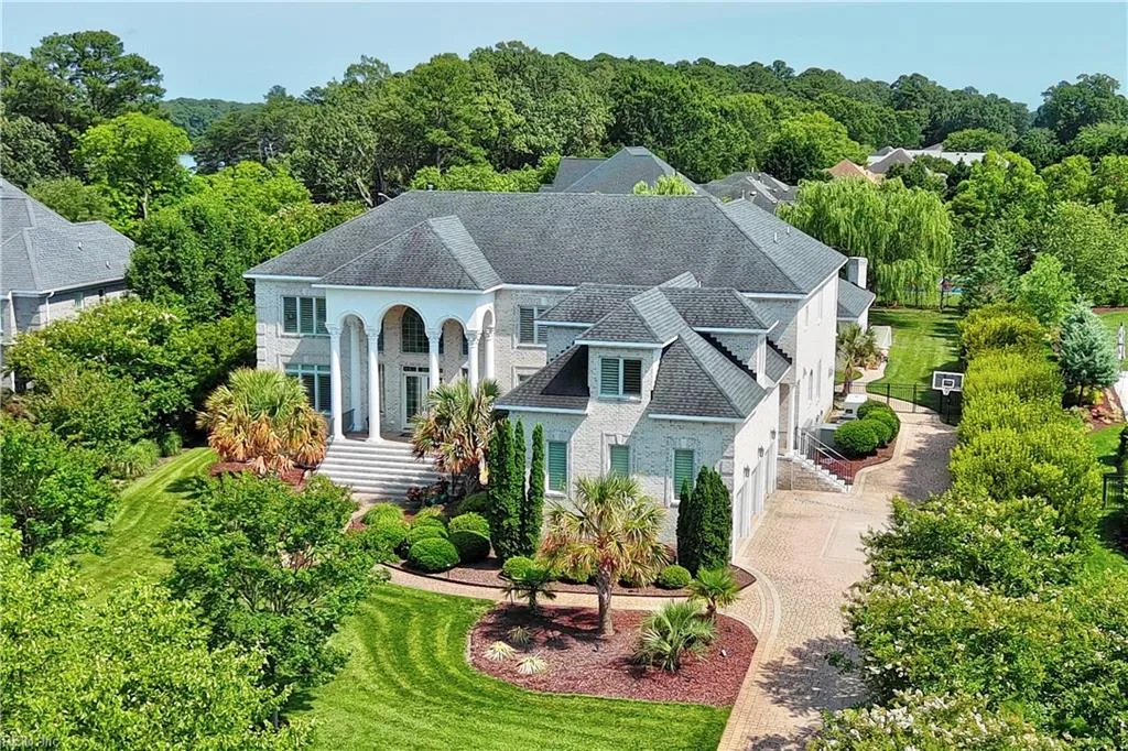 2909 Estates DR, VIRGINIABEACH VA 23454