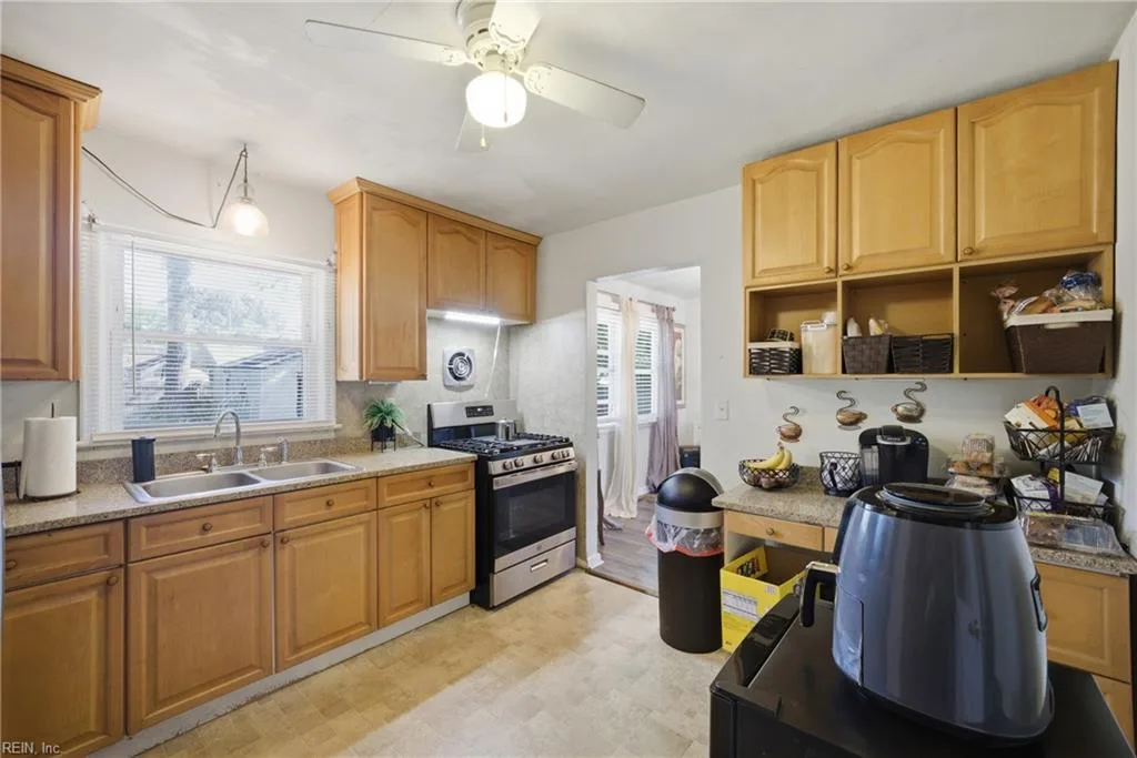 1424 Ramsey Rd, Norfolk — photo