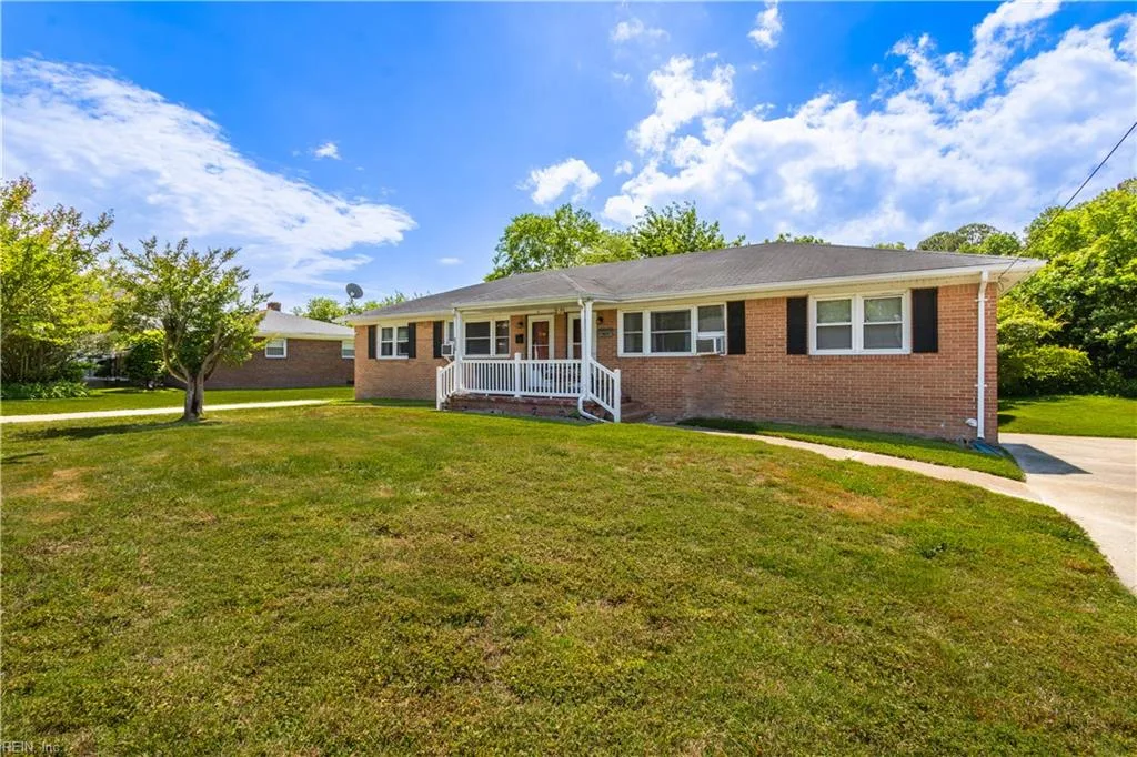 2216 Decatur ST, CHESAPEAKE VA 23324