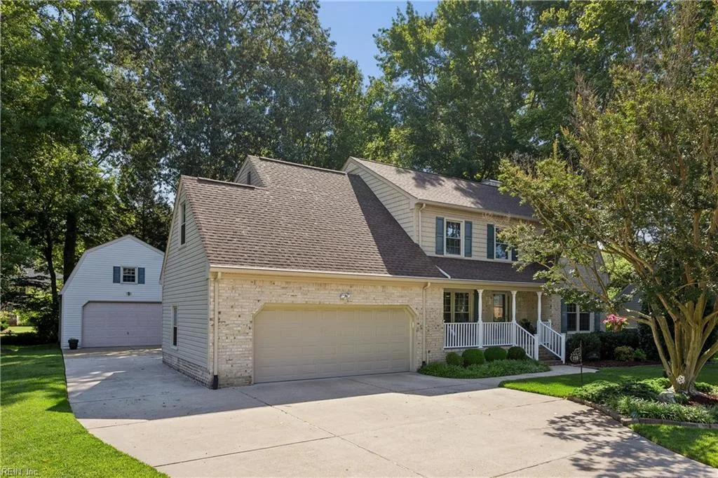 119 Manassas LOOP, YORKTOWN VA 23693