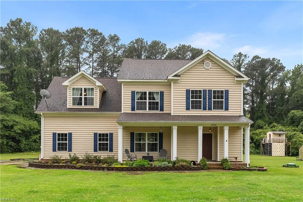 2828 Seven Eleven RD, CHESAPEAKE VA 23322