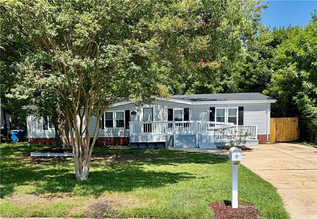 1224 Old Clubhouse RD, VIRGINIABEACH VA 23453