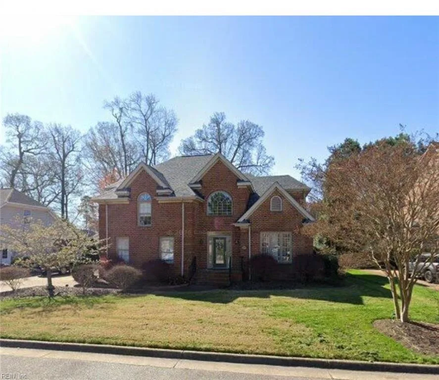 305 Fairway LN, YORKTOWN VA 23693
