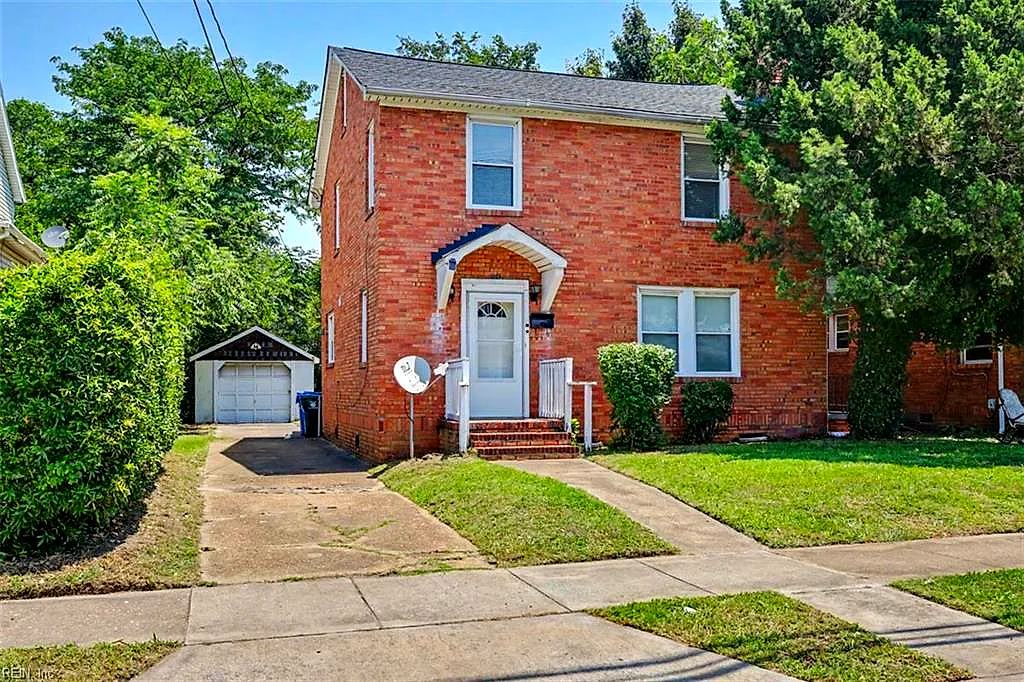 1804 Marshall AVE, NEWPORT NEWS VA 23607