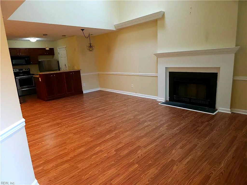 429 Lees Mill Dr, Newport News — photo