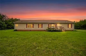 9025 Mill Swamp RD, SMITHFIELD VA 23430