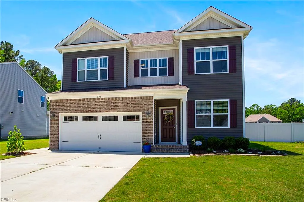 121 Bellflower Ln, Suffolk — photo