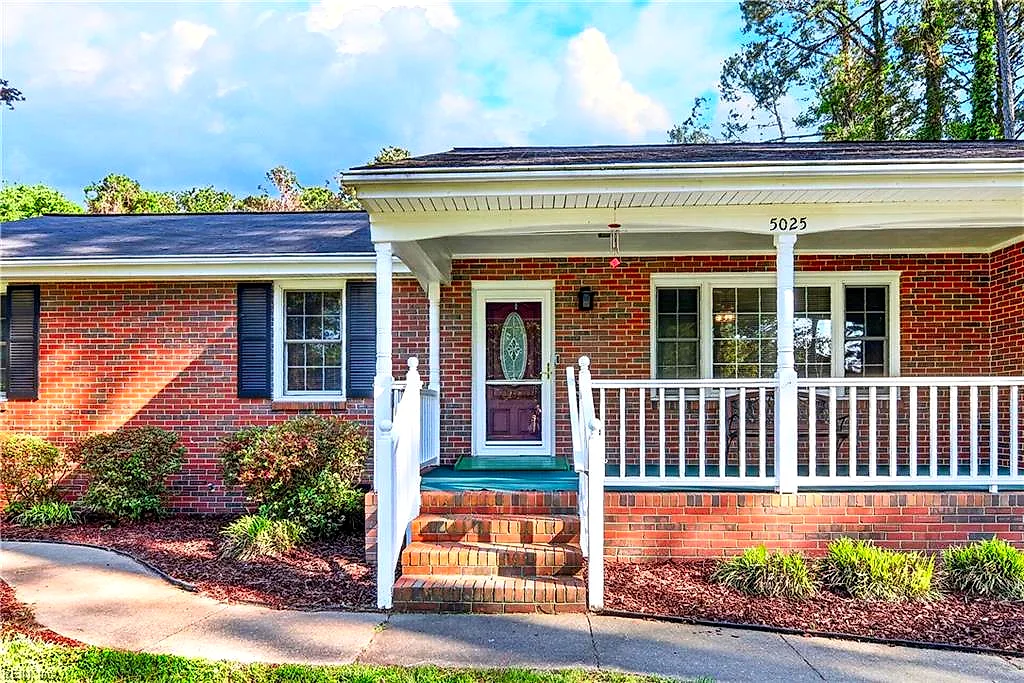 5025 Greenbrook DR, PORTSMOUTH VA 23703