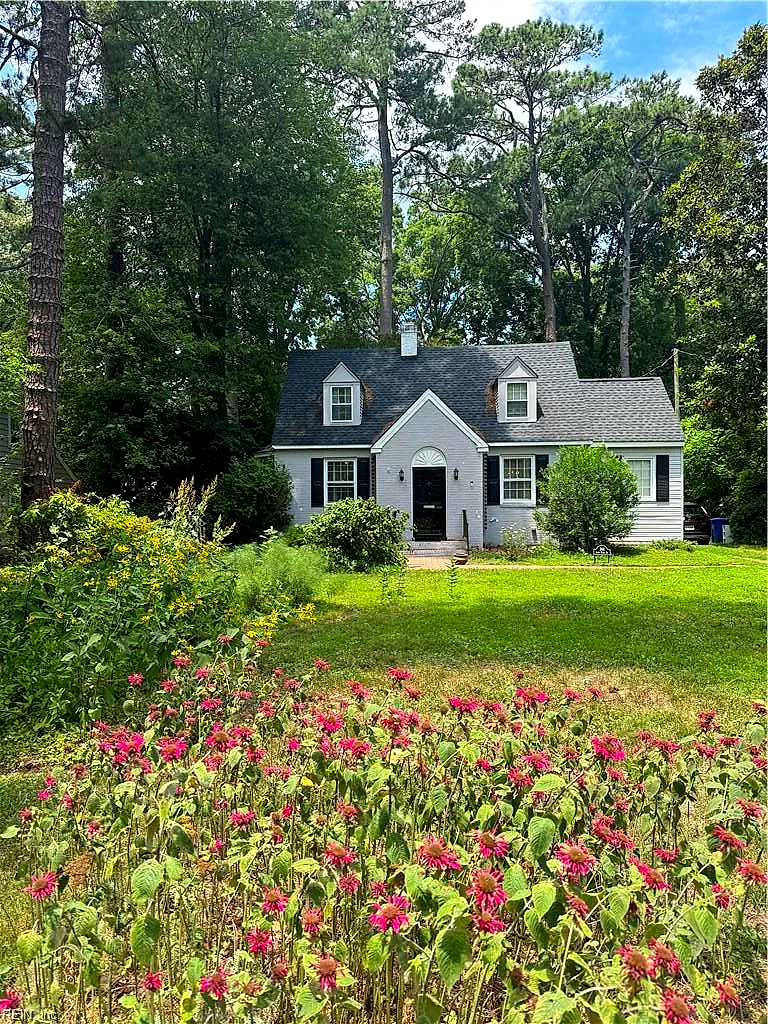 264 James River Drive DR, NEWPORT NEWS VA 23601