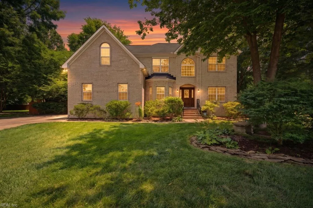 707 River Gate CT, CHESAPEAKE VA 23322