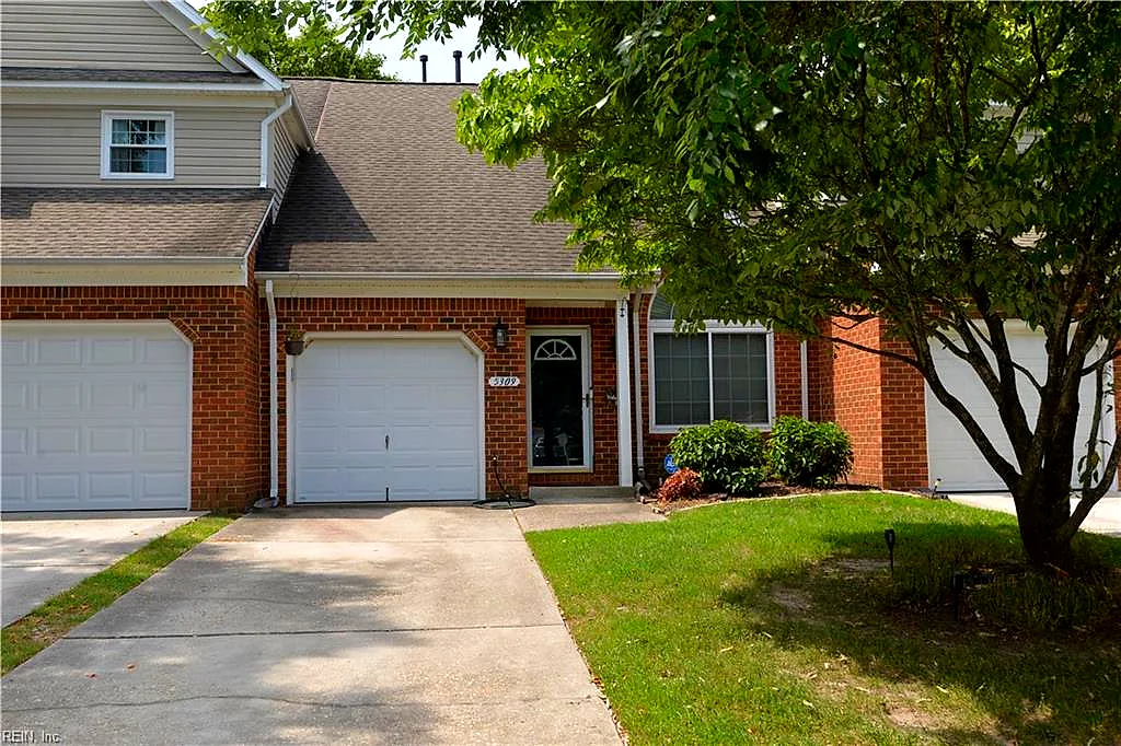 5309 Village Square Ct, Virginia Beach — photo