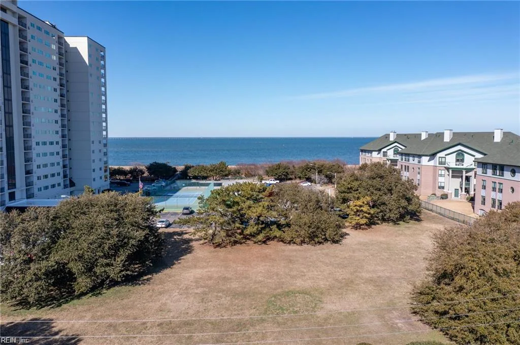 2301 Page Harbor Lndg ##205, Virginia Beach — photo