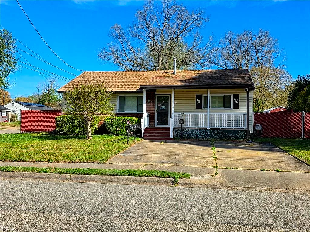 425 STOCKTON ST, HAMPTON VA 23669