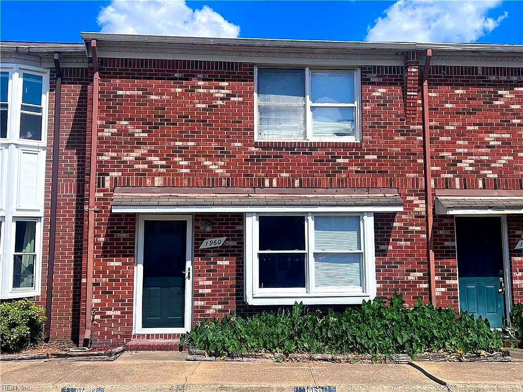 1960 Darnell Dr, Virginia Beach — photo